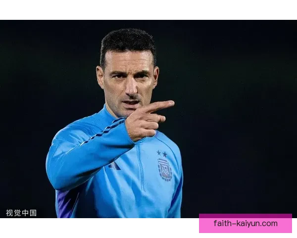 斯卡洛尼球队的创造力逐步提升，战术表现引人关注